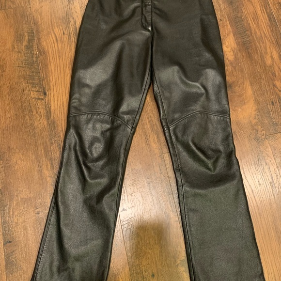 Wilson Black genuine, leather women’s pants - Picture 4 of 15